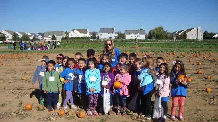 Denton kinder kids go explore pumpkin patch