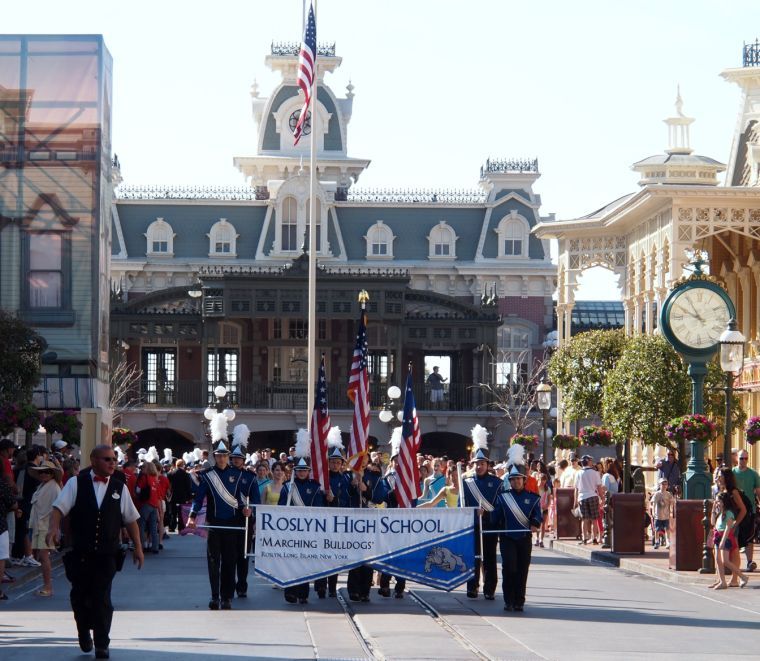 Roslyn HS marching band thrills crowds at Disney Roslyn HS marching band thrills crowds at Disney