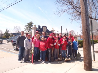 Residents help clean up New Hyde Park