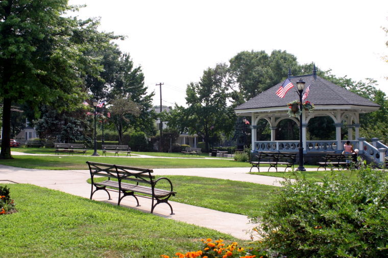 Town to host concerts in Manhasset park