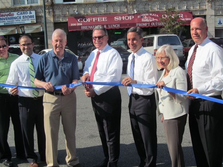 Local pols turn out for Winthrop ribbon cutting