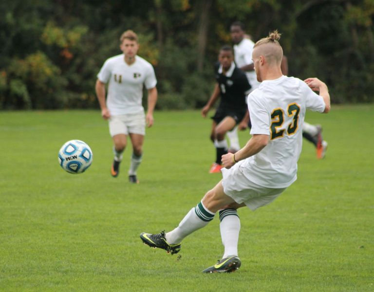 LIU Post men’s soccer completes comeback LIU Post men’s soccer completes comeback