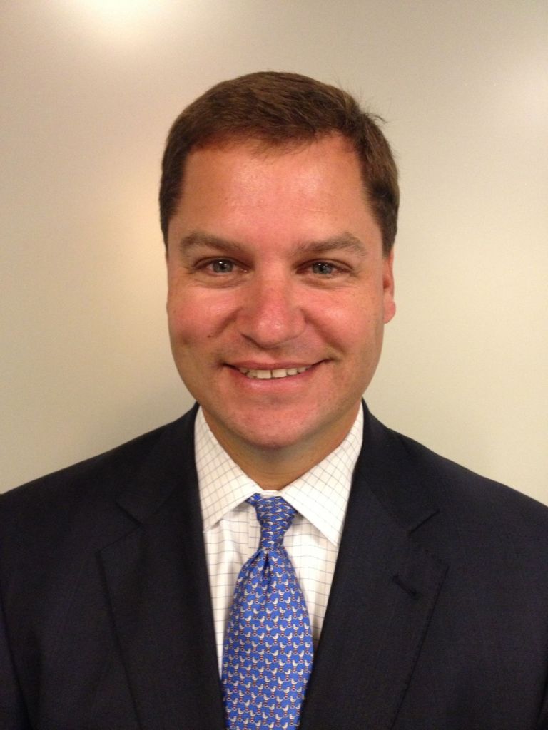 Kenneth Weigand elected Manhasset Park District commissioner, Hernandez to seek recount