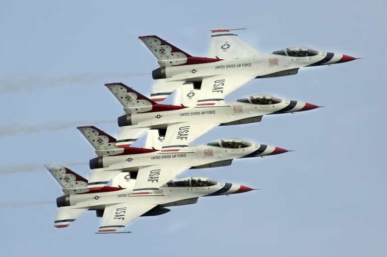 Thunderbird jets to headline air show