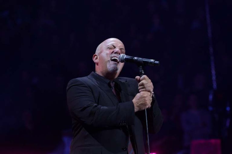 Billy Joel to play final show at Nassau Coliseum Billy Joel to play final show at Nassau Coliseum