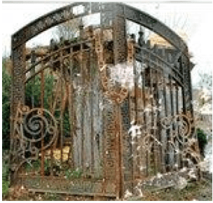 Stolen Gold Coast era gates still missing Stolen Gold Coast era gates still missing