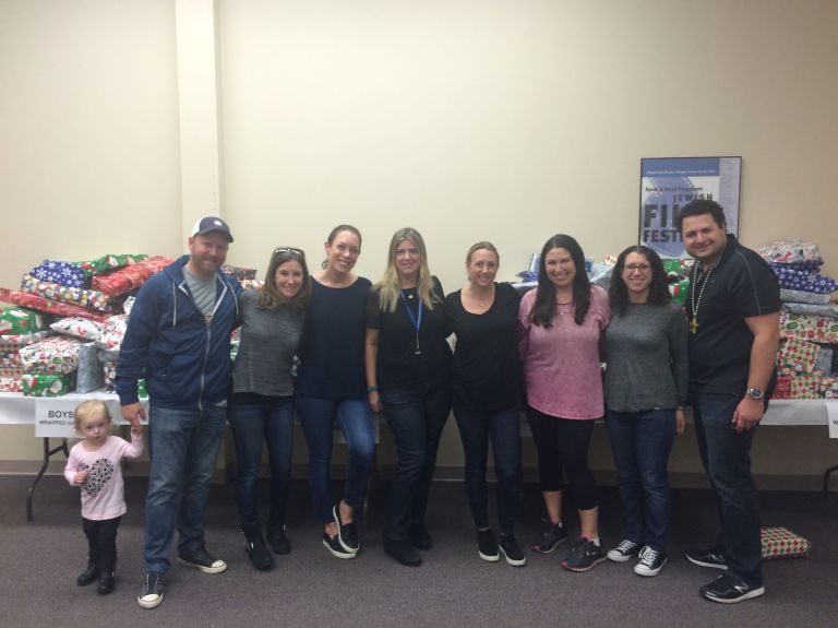 Sid Jacobson JCC hosts holiday toy drive