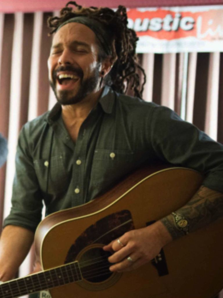 Hard Luck Café welcomes two of Long Island’s own