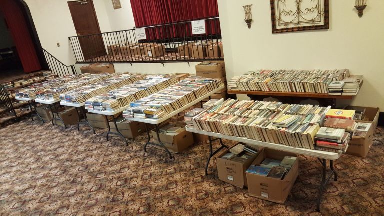 Bazaar returns books to Great Neck community