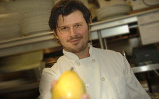 Restaurateur cooks up new eatery