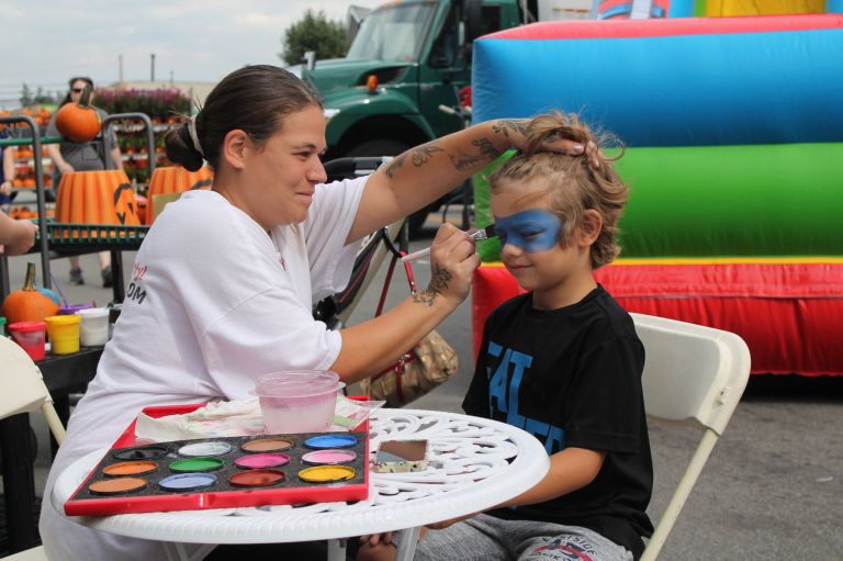 Rain forces Mineola Street Fair’s postponement