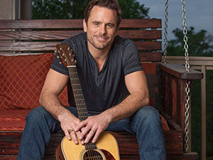 

<p>www.paramountny.com</p><div class=