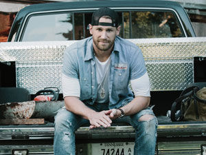 Chase Rice – Everybody We Know Does Tour with Special Guests ­ Ryan Hurd & Lacy Cavalier