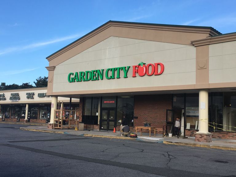 Garden City Food takes over in Garden City Park Garden City Food takes over in Garden City Park