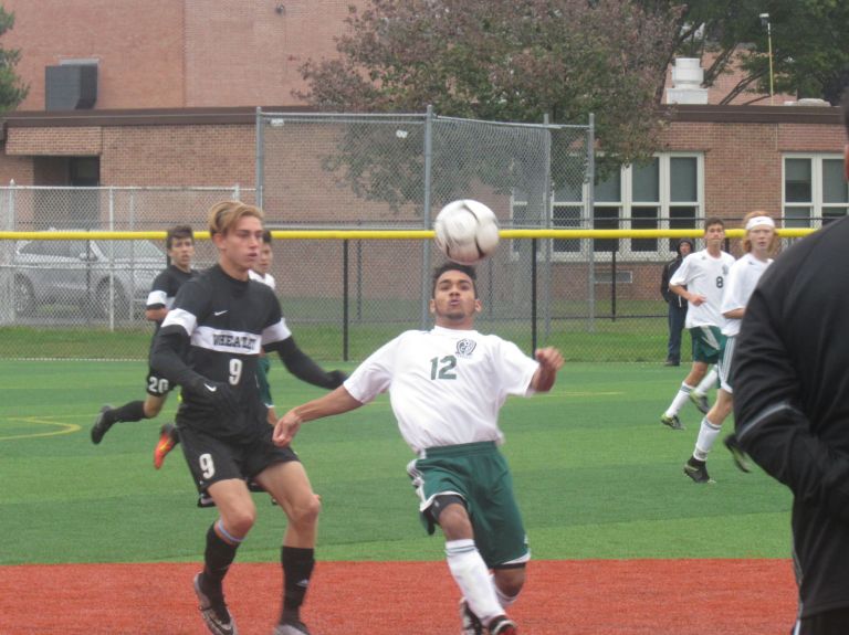 Carle Place defeats Wheatley Wildcats 4-1