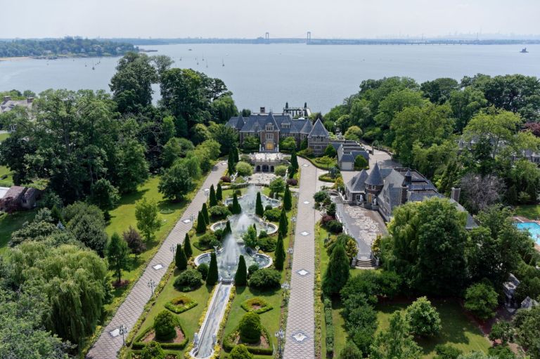 Kings Point estate listed with $15M price cut Kings Point estate listed with $15M price cut