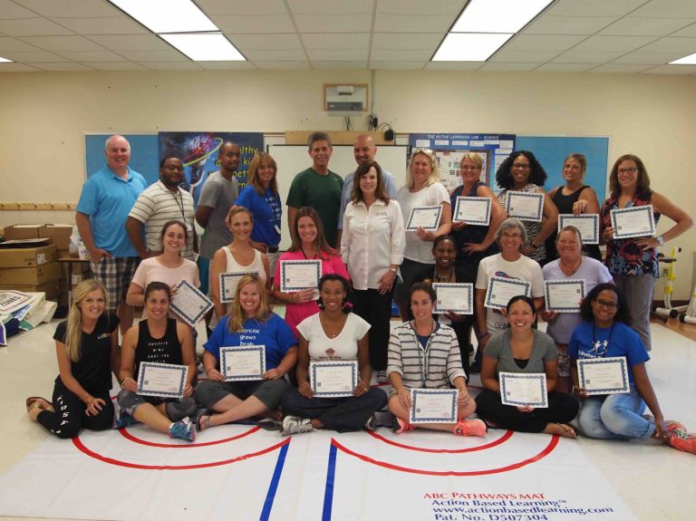 Manorhaven School adopts new classroom program Manorhaven School adopts new classroom program