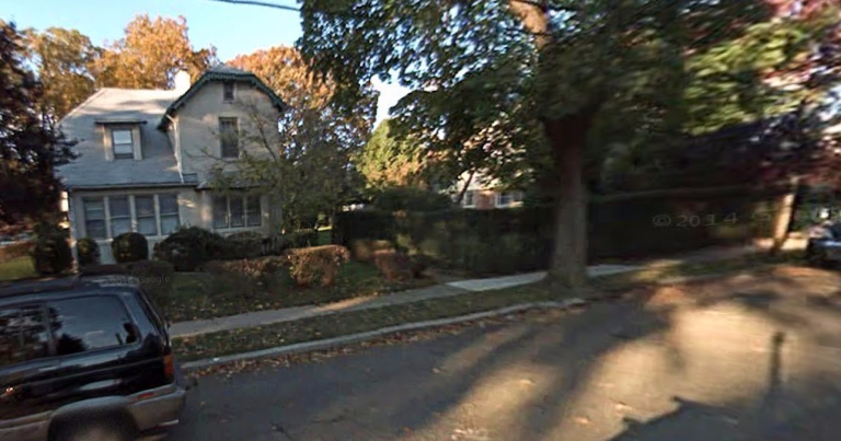 Floral Park OKs plan for 2nd house on lot