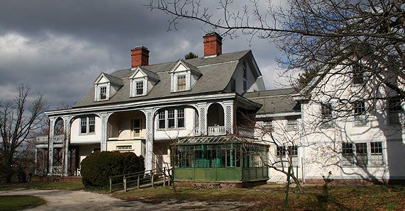 Book signing coming to historic estate Book signing coming to historic estate