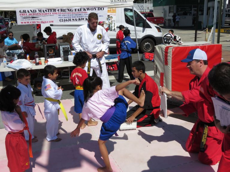 Grand Master Chung Tae Kwon Do exhibition 3.JPG