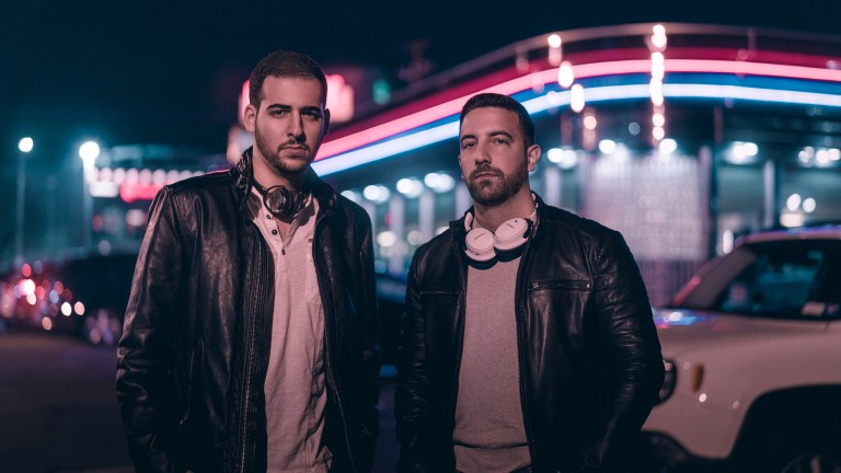 ‘The Duo’ seeks future in Hollywood ‘The Duo’ seeks future in Hollywood