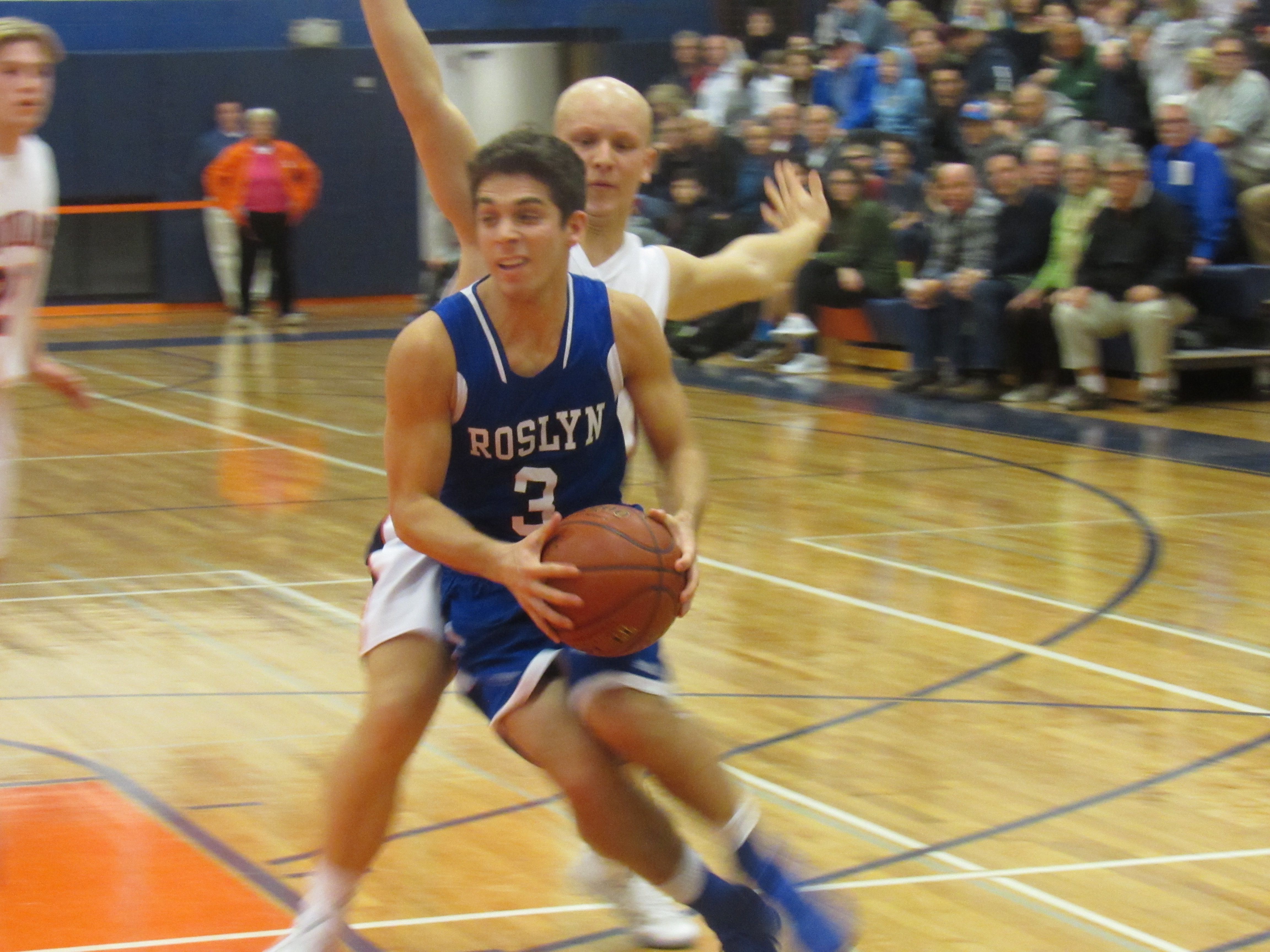 Roslyn senior guard Austin Reimer (Photo by Gregory Giaconelli)