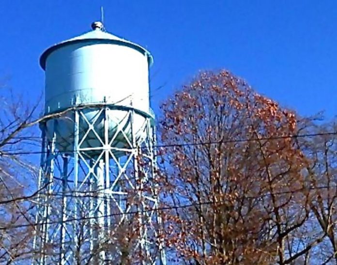 Old Munsey Park water tower to be removed by mid-April Old Munsey Park water tower to be removed by mid-April