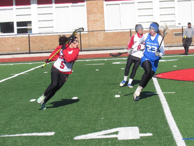 Mineola’s transition game stifles Herricks 12-4