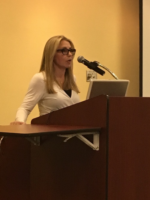 Residents learn how to administer life-saving drug that stops heroin overdose Residents learn how to administer life-saving drug that stops heroin overdose