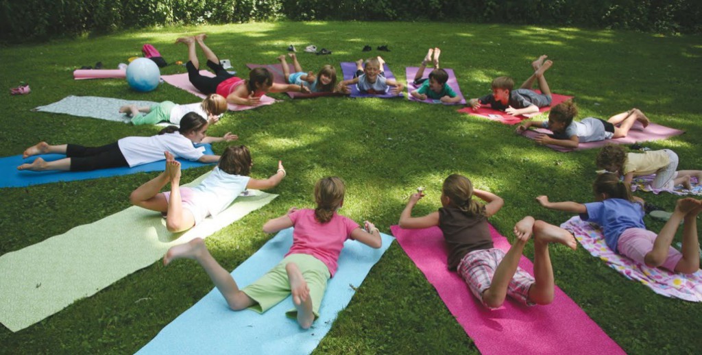 Seasonal Family Yoga