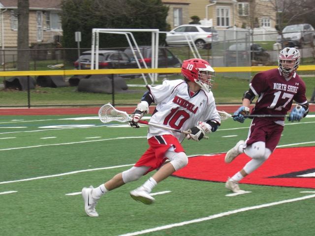 Mineola junior attacking midfielder John McMahon (Photo by Gregory Giaconelli)