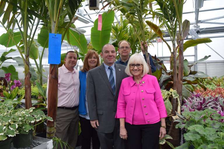 Clark Botanic Garden gets new greenhouse