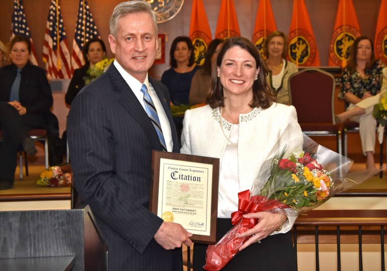 ‘Woman of Distinction’ in Manhasset receives honor for service ‘Woman of Distinction’ in Manhasset receives honor for service