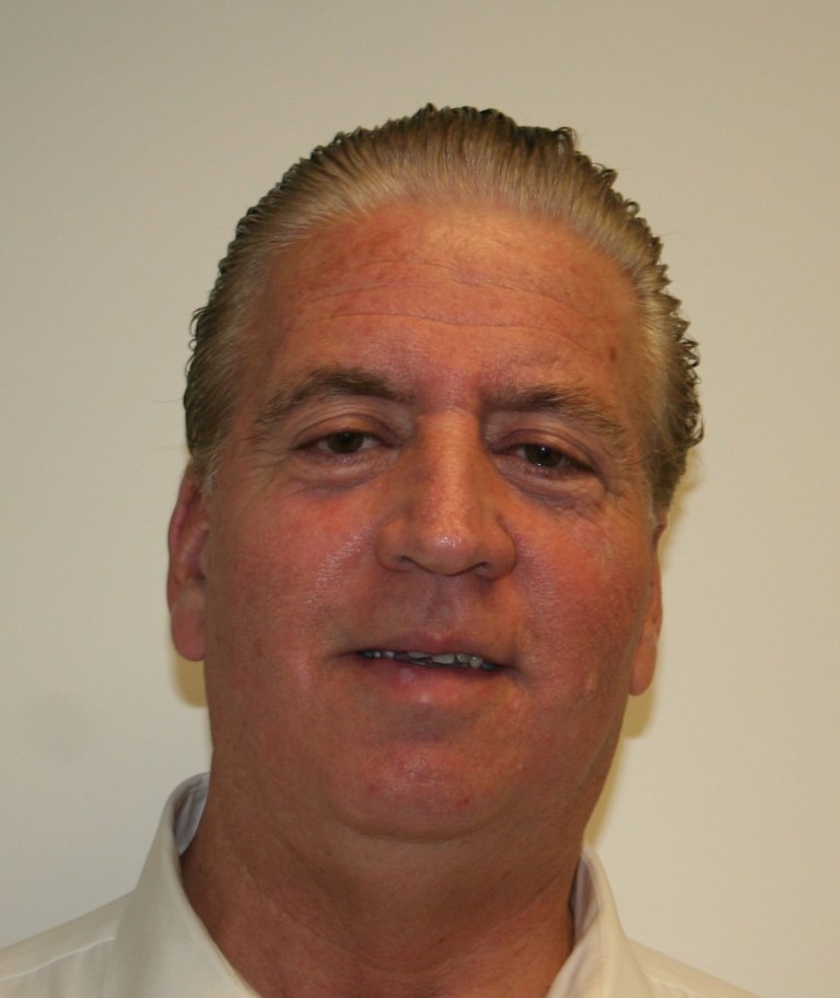 Manhasset lawyer charged with stealing $229,990 from client Manhasset lawyer charged with stealing $229,990 from client