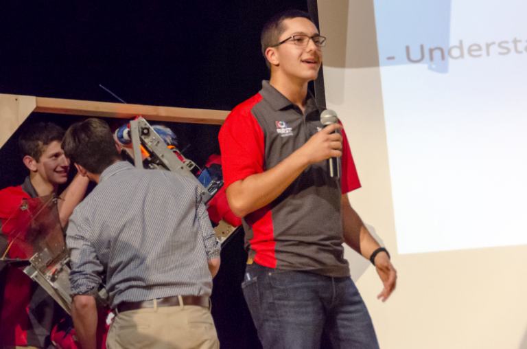 East Williston robotics students tout successes East Williston robotics students tout successes