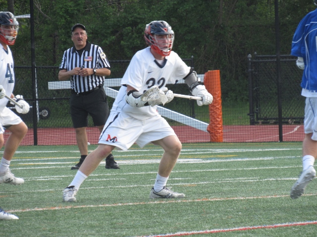 Manhasset’s high octane offense trounces Calhoun in quarterfinals 16-3
