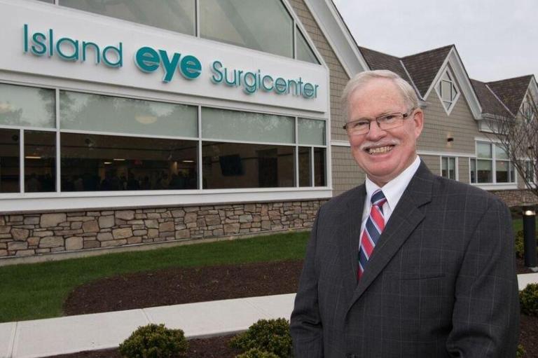 Island Eye Surgicenter, led by Williston Park man, opens new facility