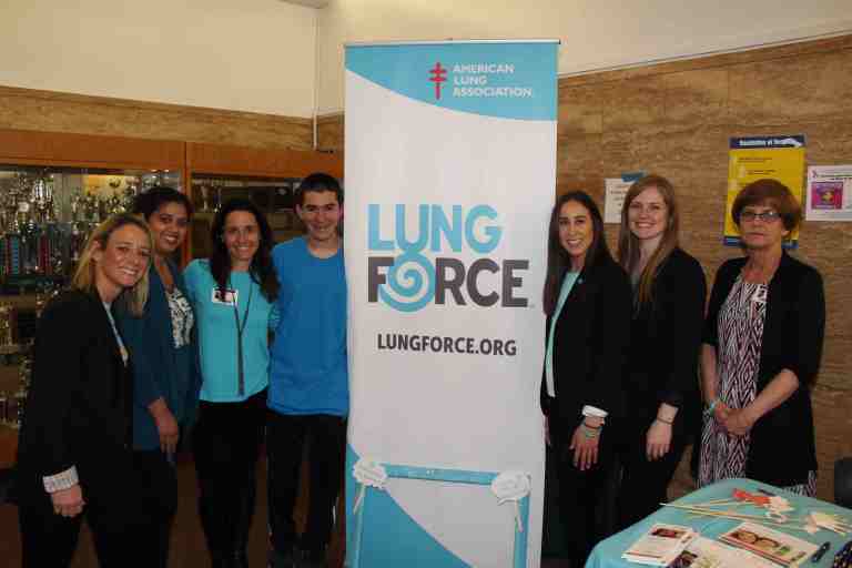 Turquoise takeover awareness event at Schreiber for lung cancer