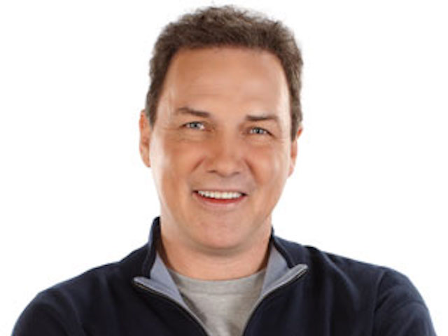 Macdonald to play Paramount June 16 Macdonald to play Paramount June 16