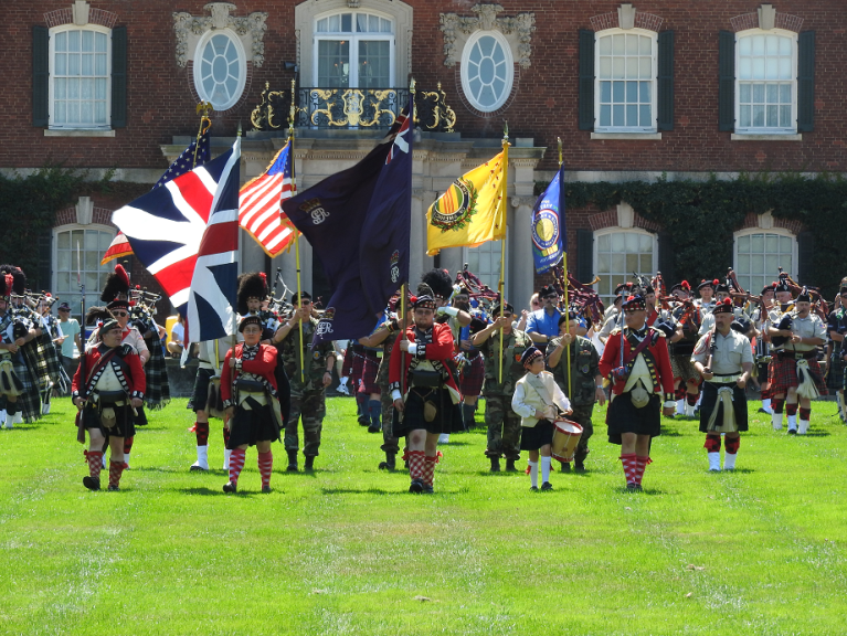 Scots storm Old Westbury for festival and highland games