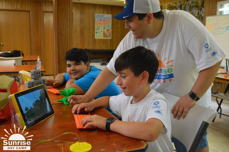 Roslyn teen raises $300K for new Sunrise STEAM Shack