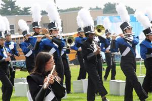 Roslyn marching band takes 1st place