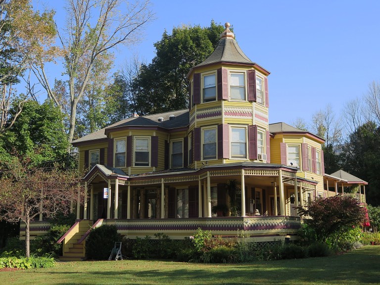 3 Day Fall Getaway in the Catskills: Fairlawn Inn is Superb Hub for Exploring the Hudson River Valley