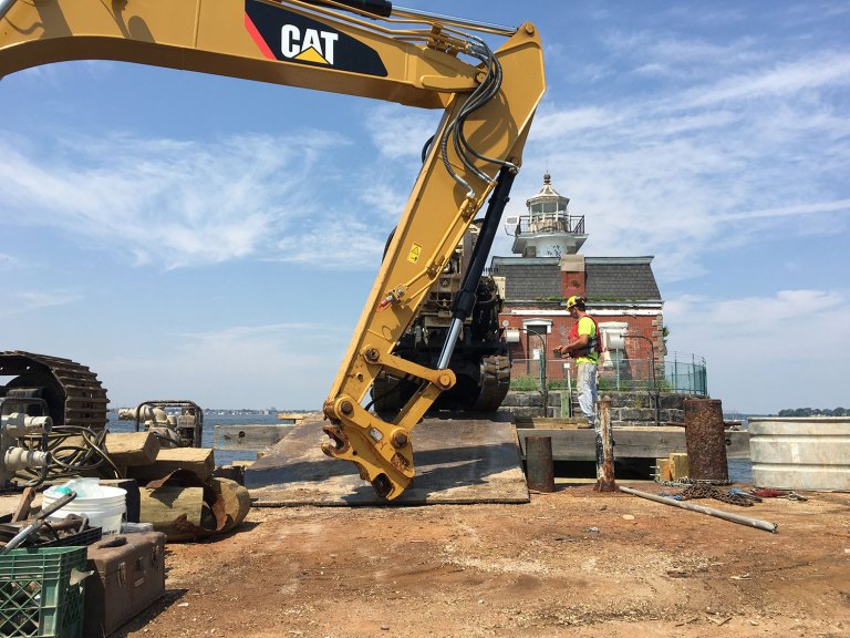 Stage set for lighthouse dock construction, town says