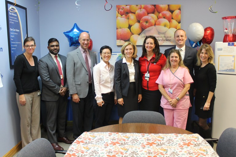 Phillips tours Northwell’s Port Washington DaVita Dialysis Center