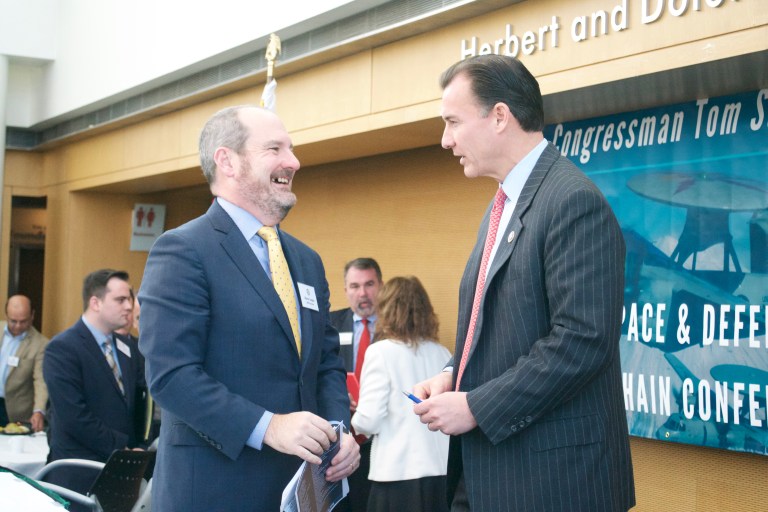 Suozzi seeks to boost the “cradle of aviation” at conference Suozzi seeks to boost the “cradle of aviation” at conference