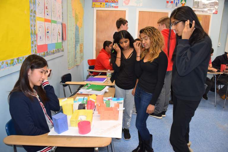 Floral Park juniors create replicas of Spanish cities