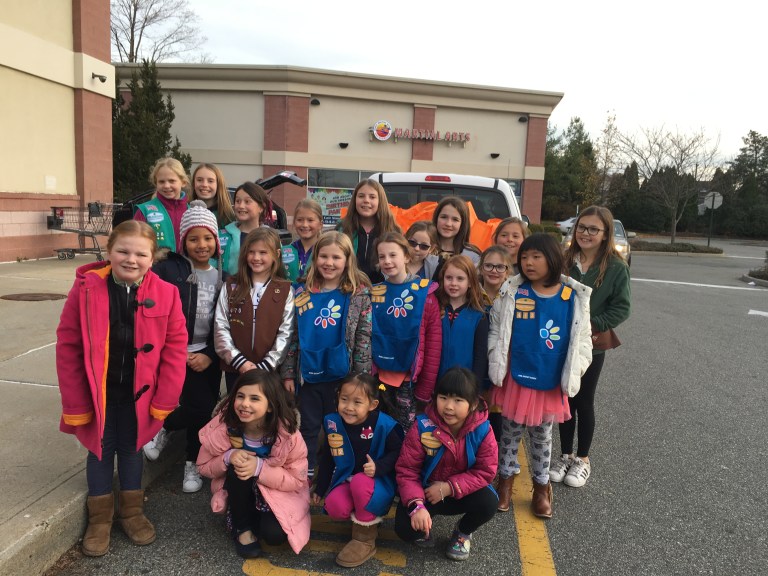 Girl Scouts hold annual food drive for Port Washington