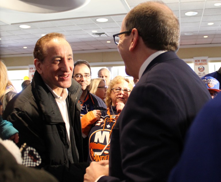 Islanders to return to Nassau; Cuomo announces winning Belmont bid, residents voice concern