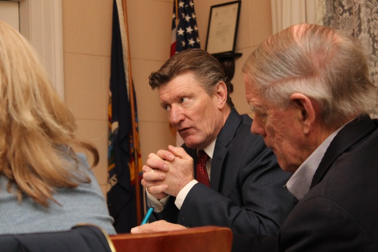 Manhasset Civics celebrate upcoming projects, Endrizzi’s retirement Manhasset Civics celebrate upcoming projects, Endrizzi’s retirement